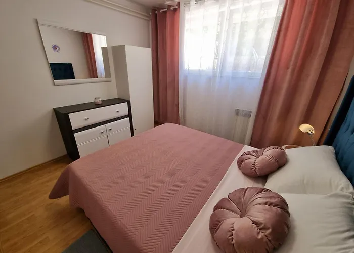 In Fuer 3 Personen By Interhome *